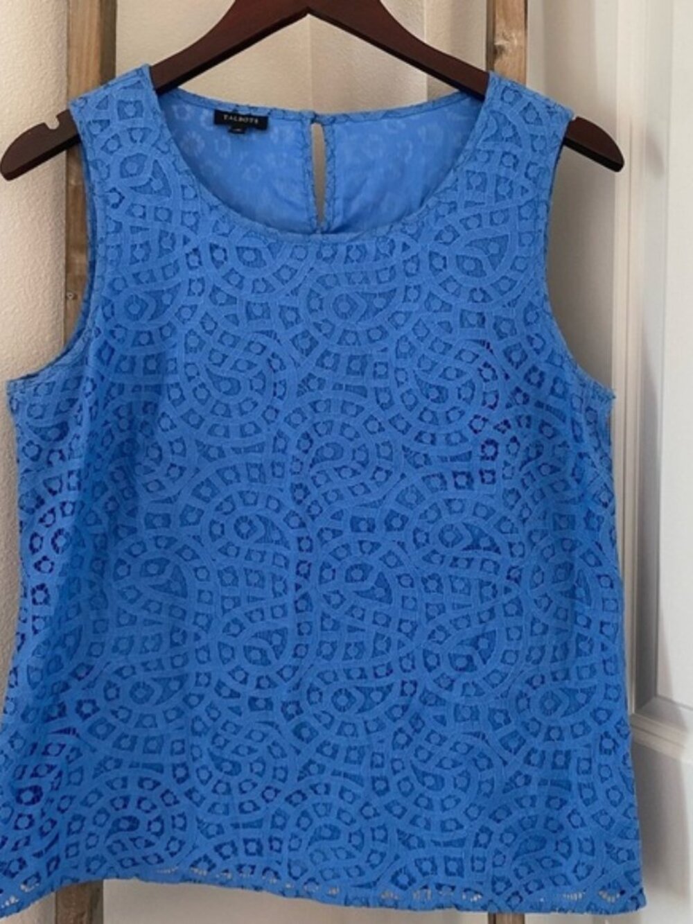 NWOT - Women’s Talbots - Blue Sleeveless Lace Top - Size 10/Medium